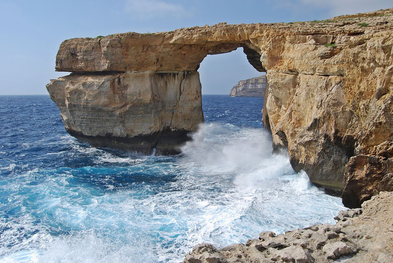 i-escape blog / Azure Window