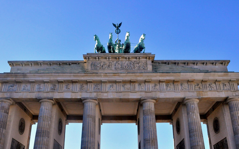 i-escape blog / Mother's Day is every day / Berlin Brandenburg Gate