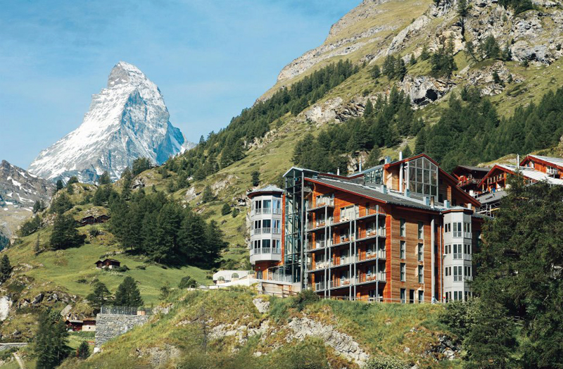 Find your perfect mountain retreat / The Omnia, Switzerland