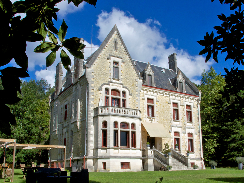 i-escape blog / Our favourite babymoon ideas / Chateau La Thuiliere