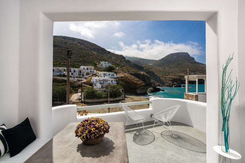 The i-escape blog / i-escape's travel predictions for 2018 / Folegandros