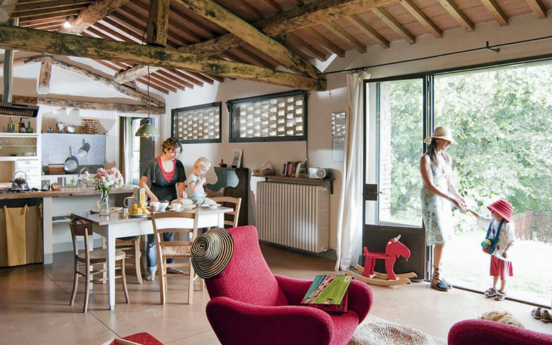 The i-escape blog / 10 amazing boutique boltholes for October half-term / Fattoria Barbialla