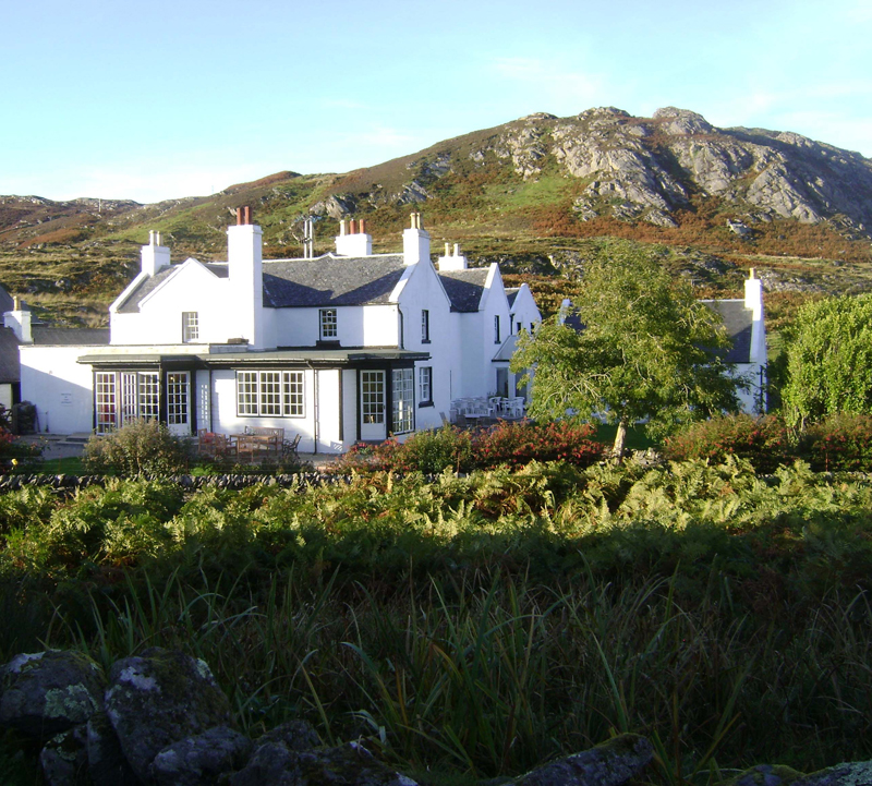 i-escape blog / The world’s best secret islands / The Colonsay Hotel Isle of Colonsay