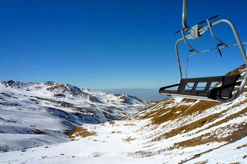 the i-escape blog / Why to choose Spain’s Sierra Nevada for your next ski holiday