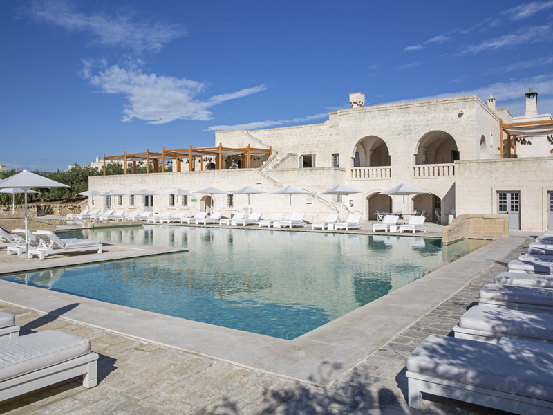 The i-escape blog / 10 spoiling hotels for Mother's Day / Borgo Egnazia