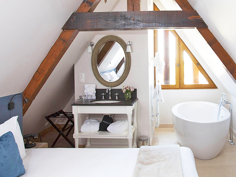 the i-escape blog / Chic Rural Hideaways near European Cities / Manoir de Surville