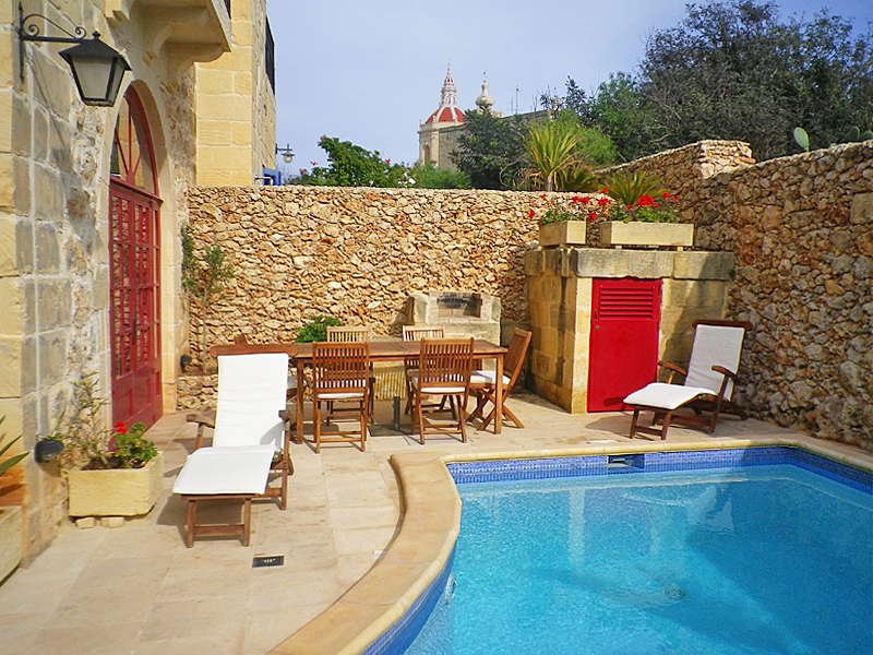 The i-escape blog / Sell-out summer: European hideaways you need to book now / Xaghra Farmhouse