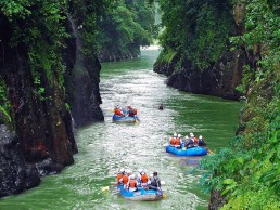 the i-escape blog / The 2024 Hotlist: Your top places to visit / Pacuare Lodge