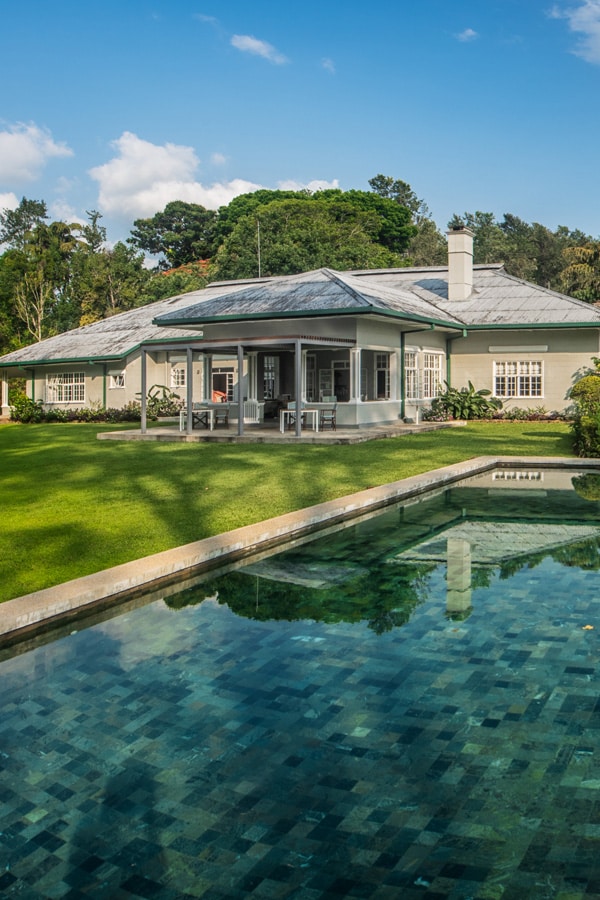 the i-escape blog / A honeymoon tour of Sri Lanka and the Maldives / Nine Skies