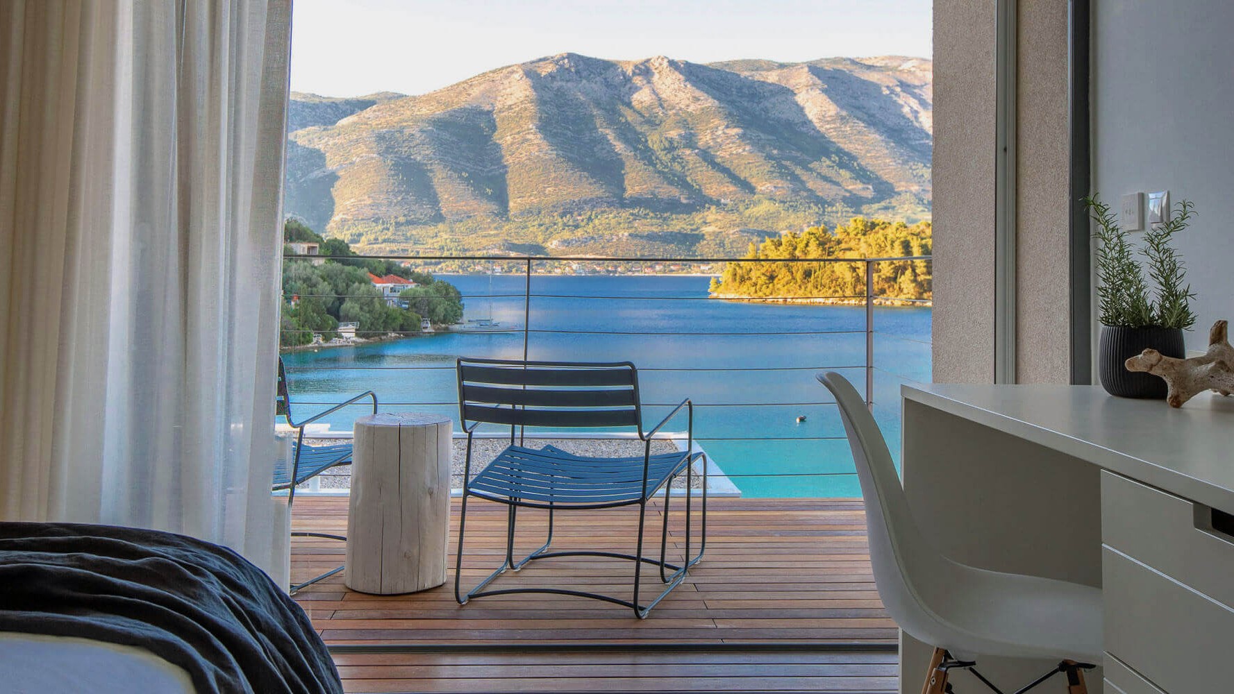 Tara's Lodge, Croatia