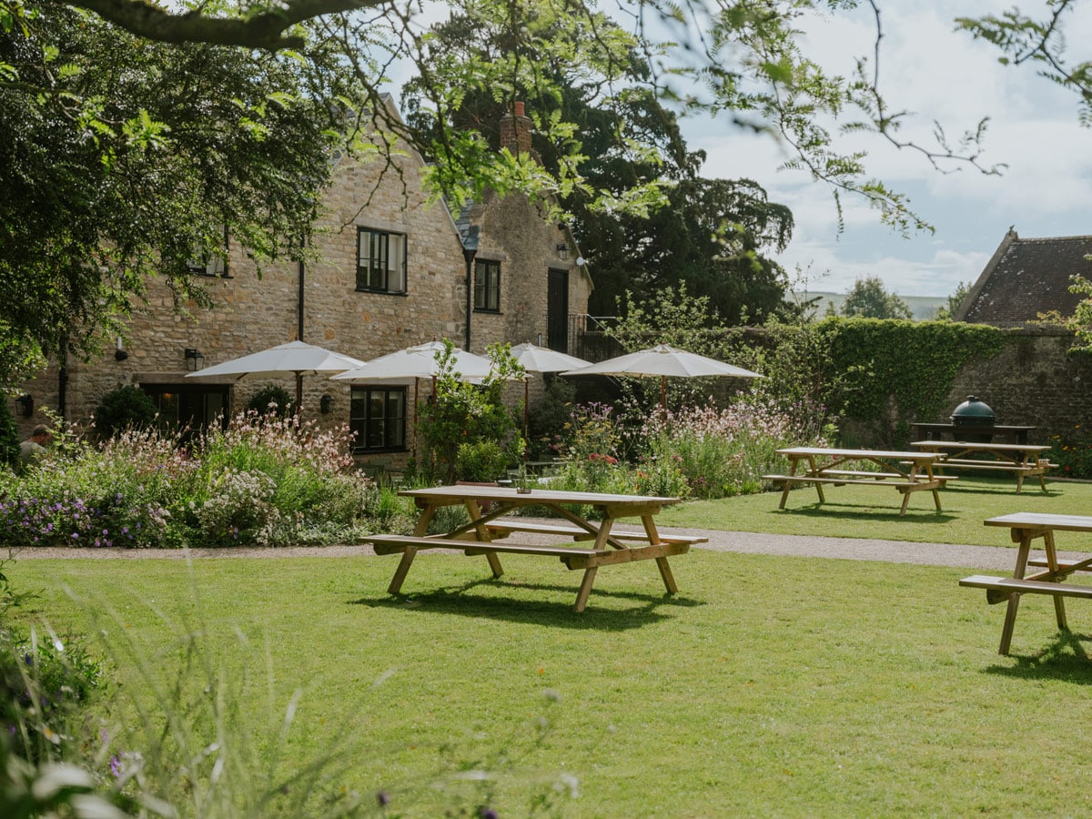 The Three Horseshoes, Batcombe