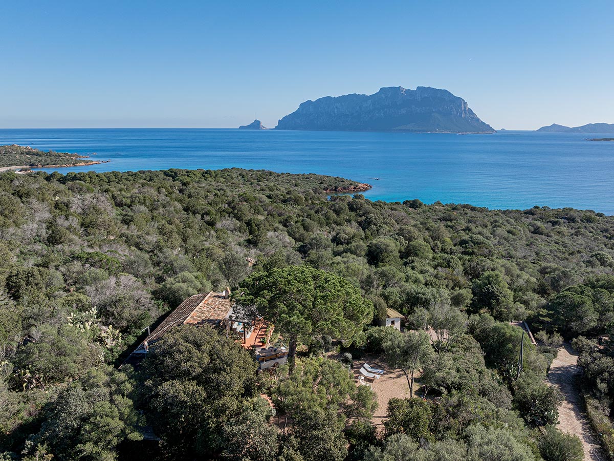 the i-escape blog / where to go in october / Porto Istana Seaview Villa, Sardinia