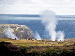 Bufones de Pria blowholes