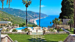 The Ashbee Hotel