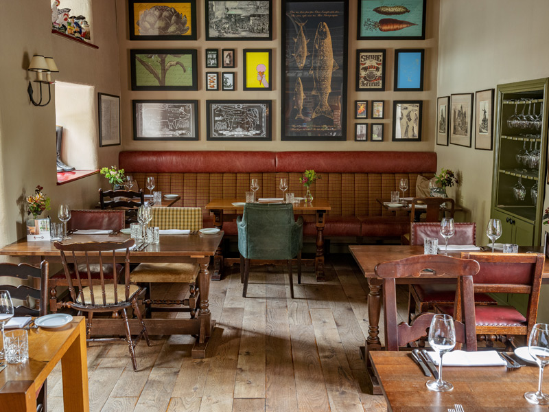Red Lion, Wiltshire
